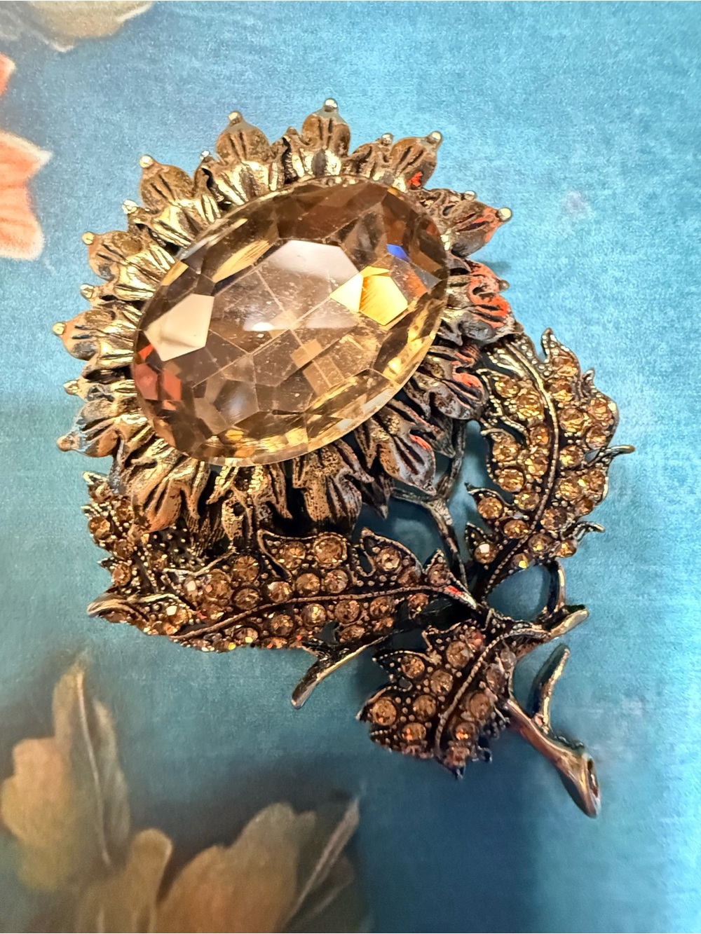 Large Vintage-Inspired Gold Floral Crystal Brooch - Brown Crystal Accent